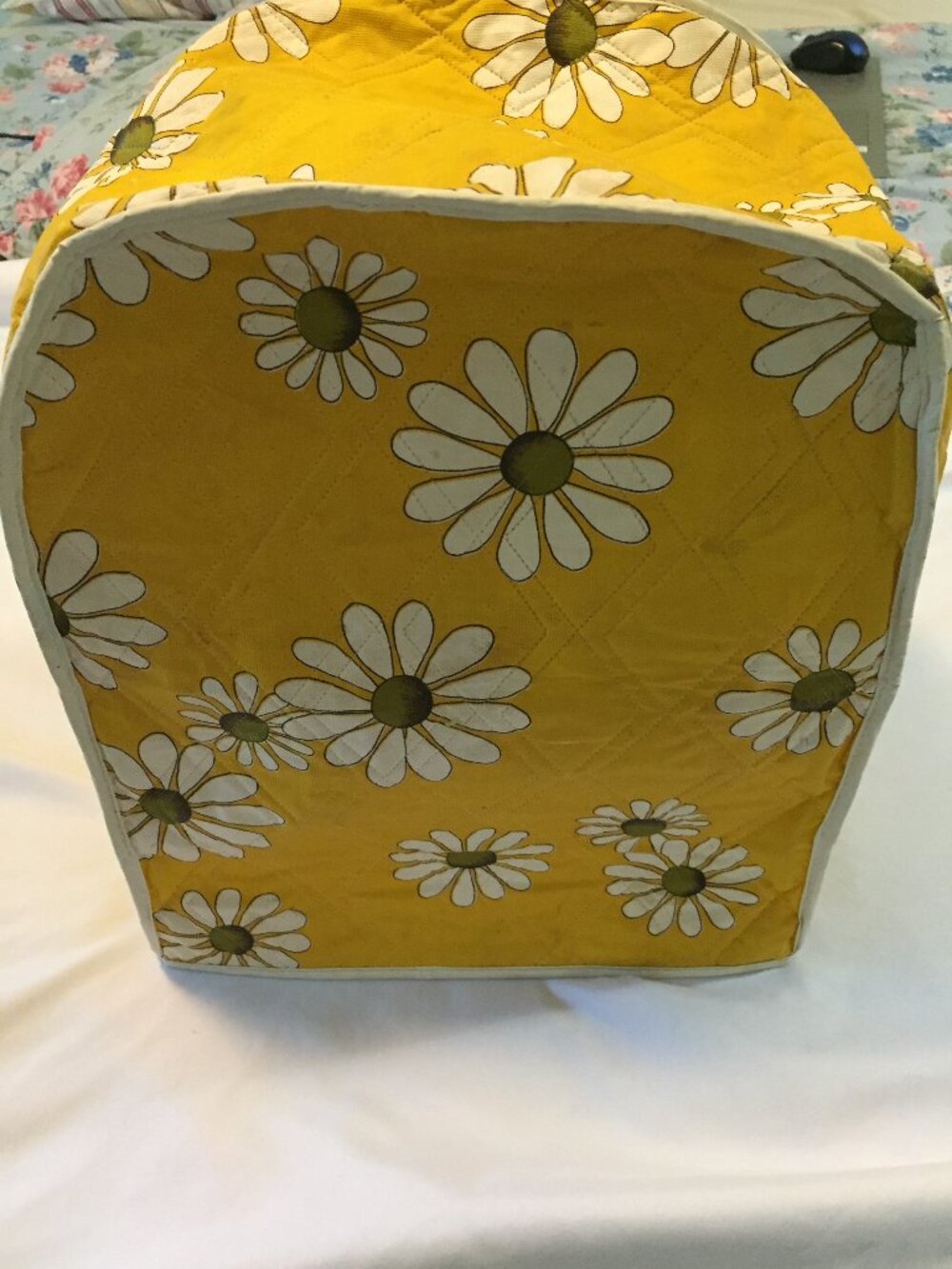 Vintage 1970's Green White Daisy Quilted Blender & Mixer Appliance Cover Vinyl